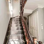 Bank Chambers In With Hot Tub And Access Apartman *